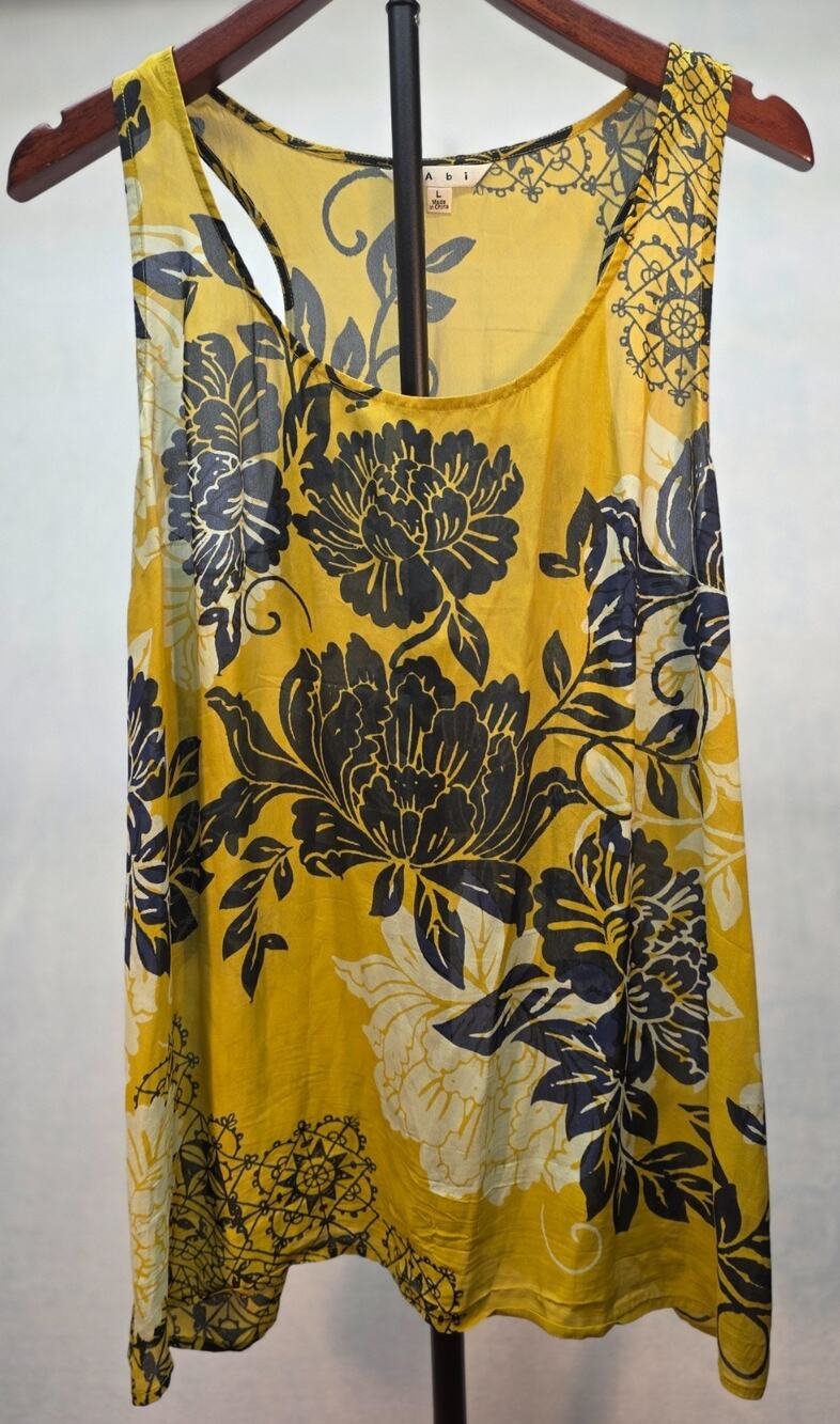 CAbi Bali Floral Silk Blend TankTop Large Yellow Navy Boho Racerback Floral